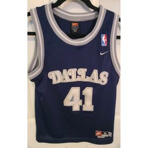 Dirk Nowitzki Dallas Mavericks Nike 1987 Throwback Jersey size Youth Medium